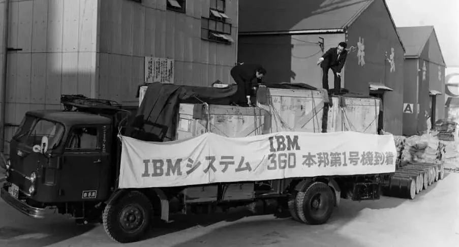 196805c4159a0a430bbe448764776826.jpg